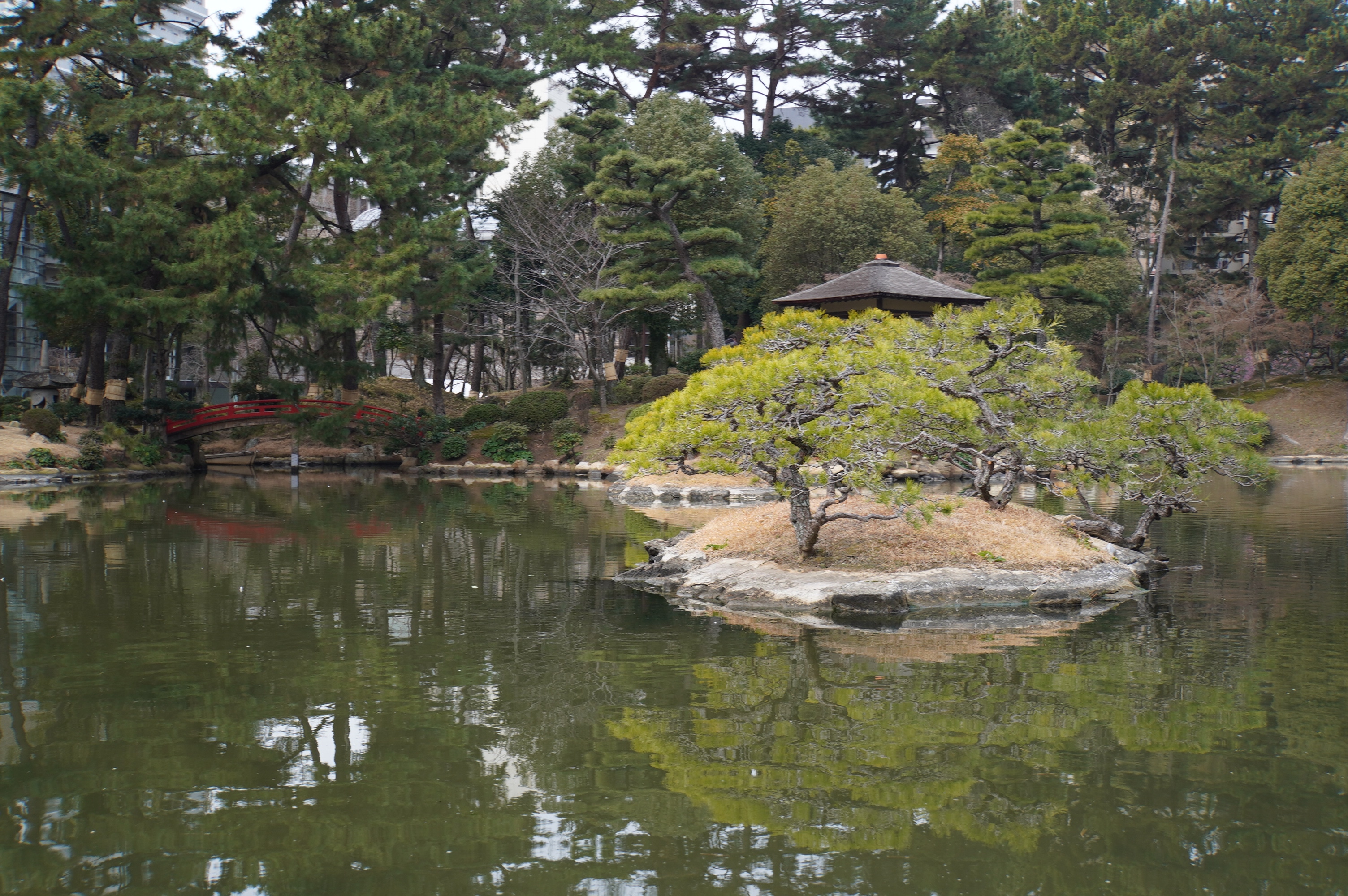 See mit kleinen Inseln