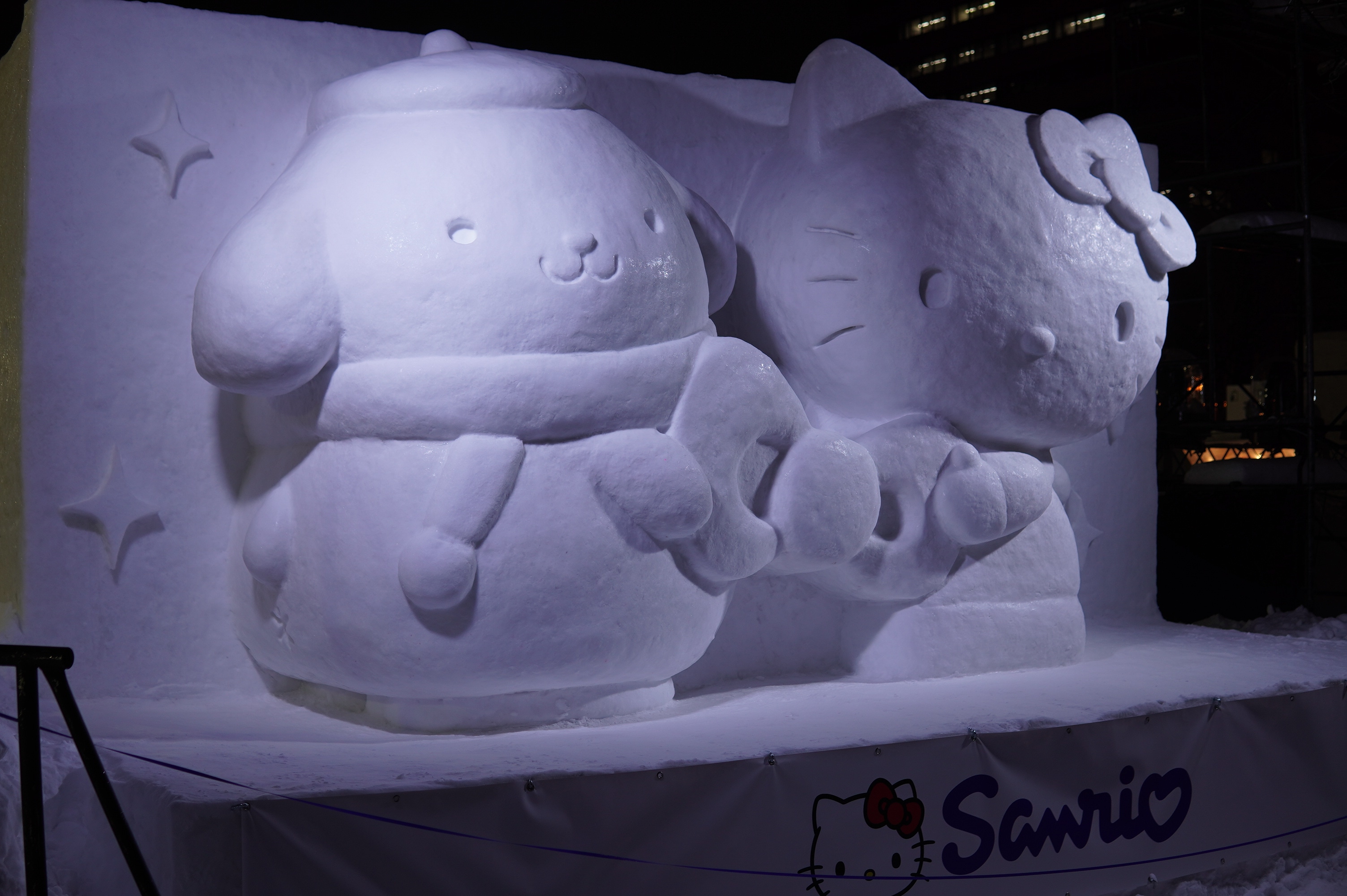 Schneekunst Hello Kitty