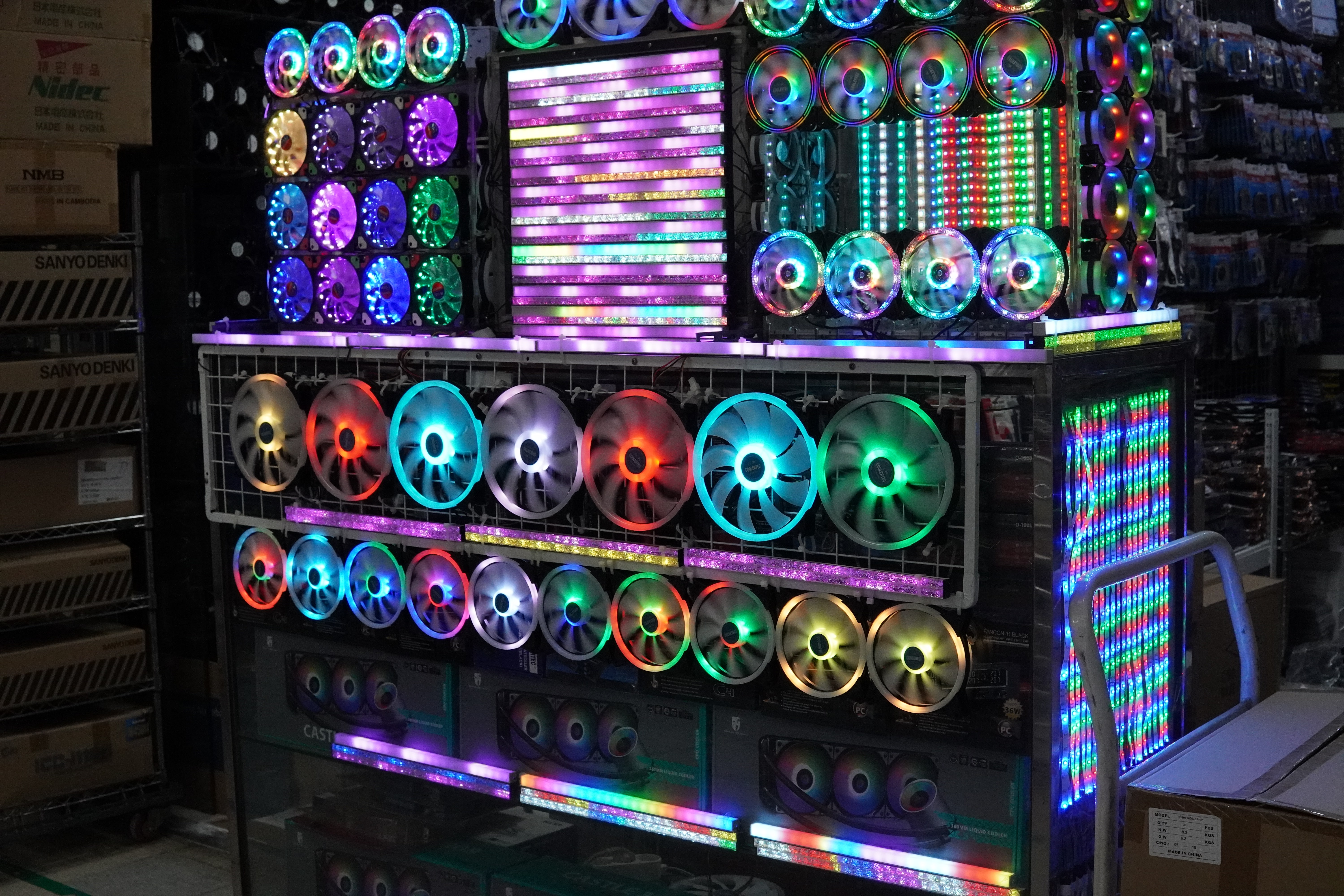 Lüfter verkaufen sich besser mit RGB