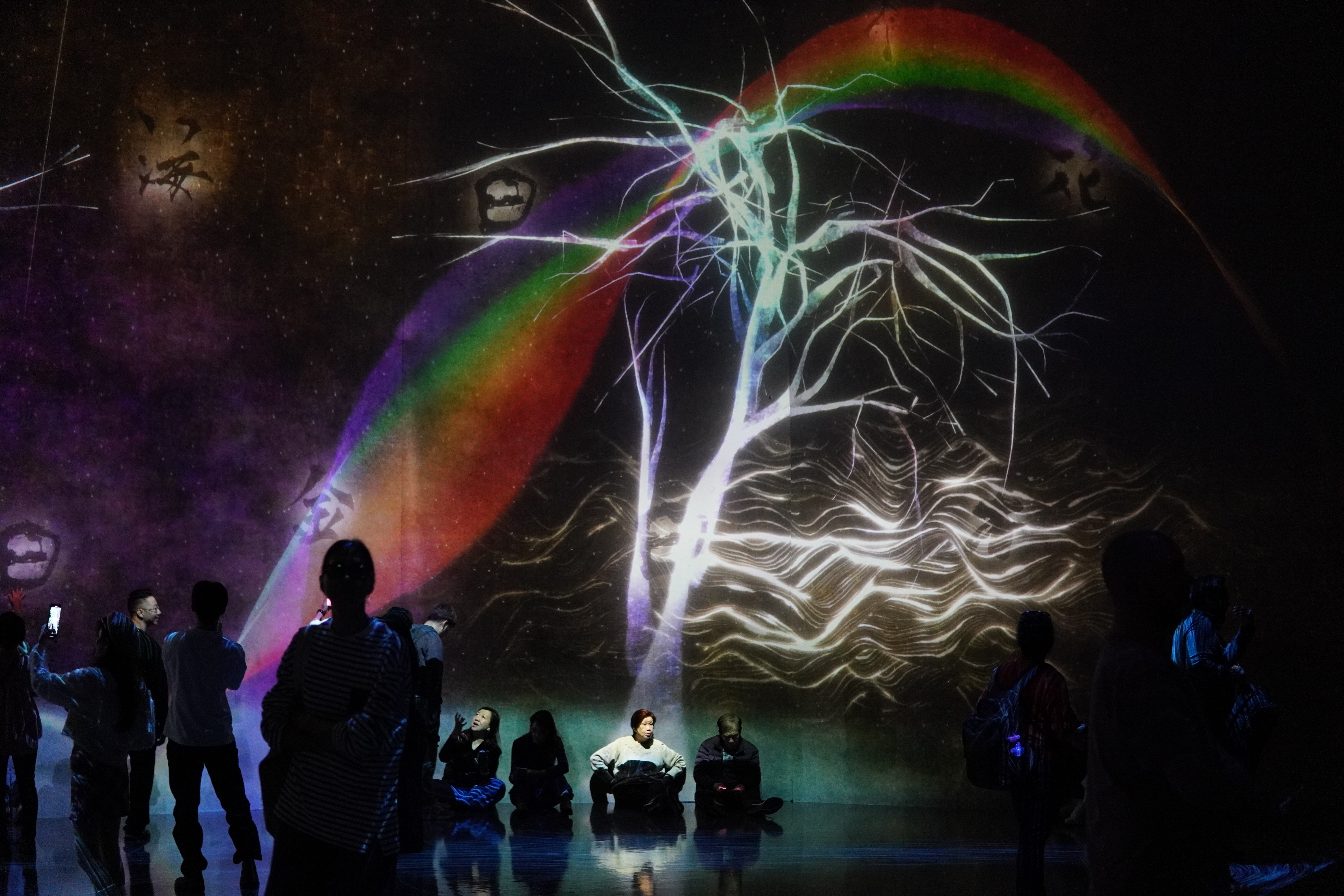 Baum wächst aus aus Person