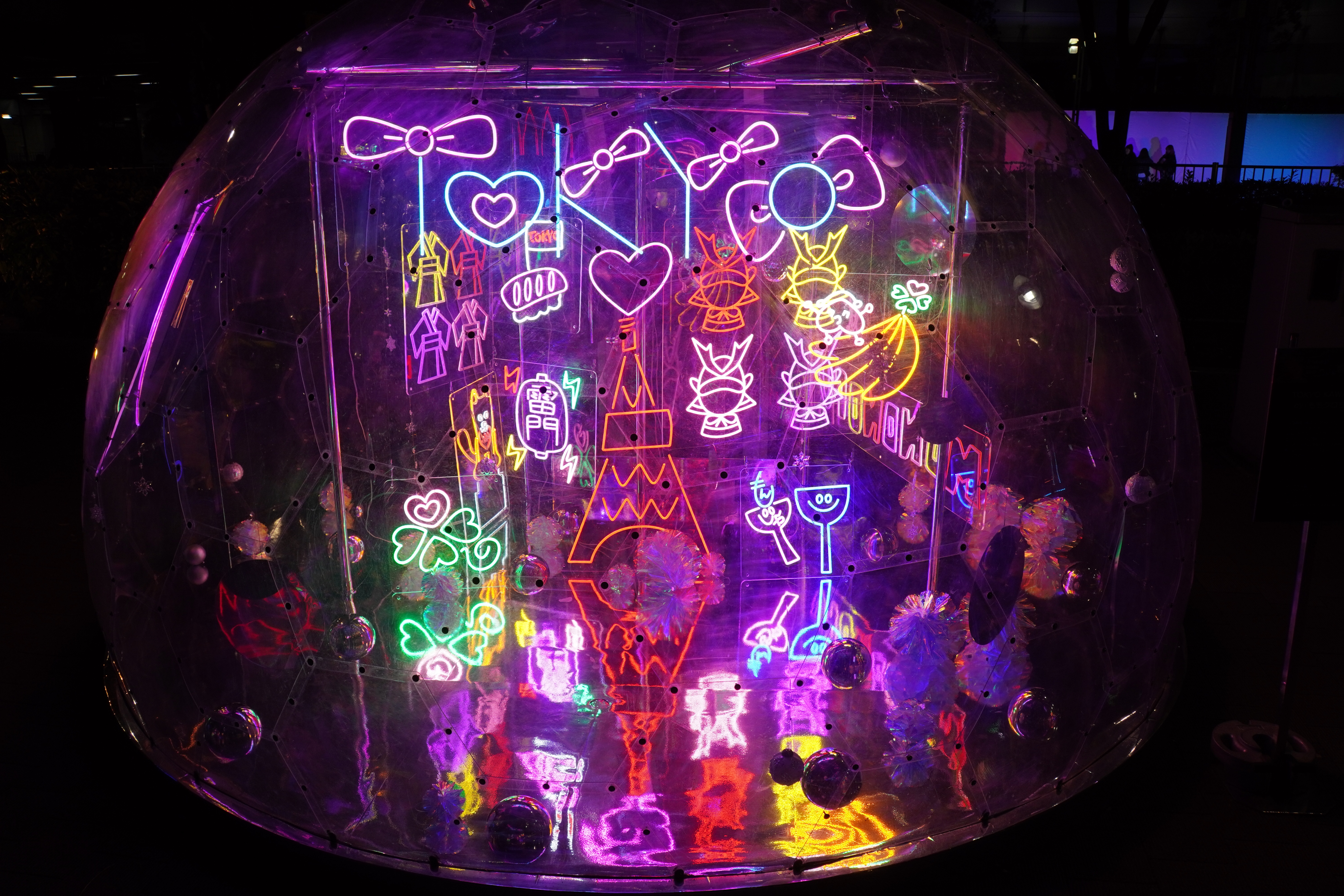 beleuchtetes Neon-Orb