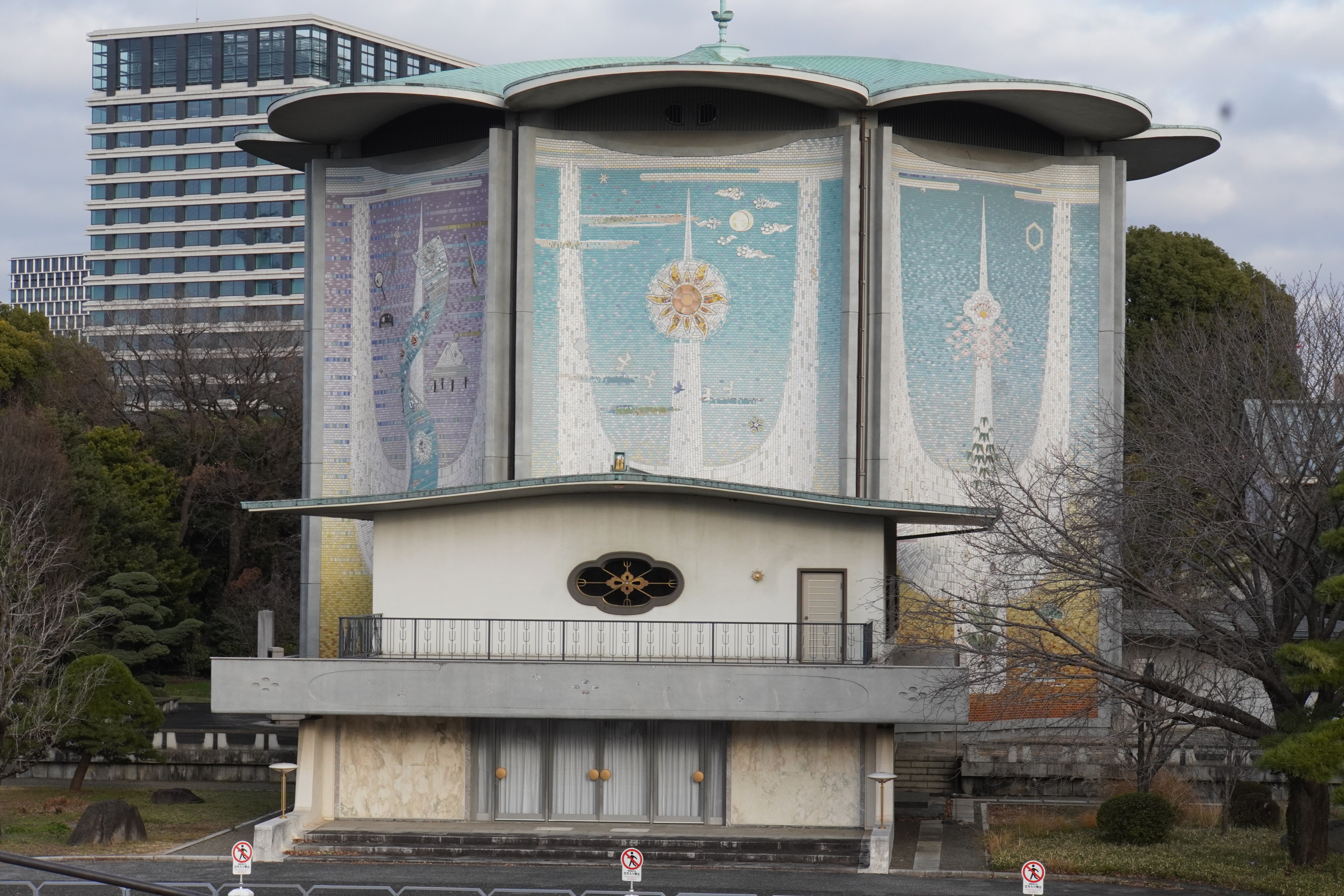 schönes Haus im Garten